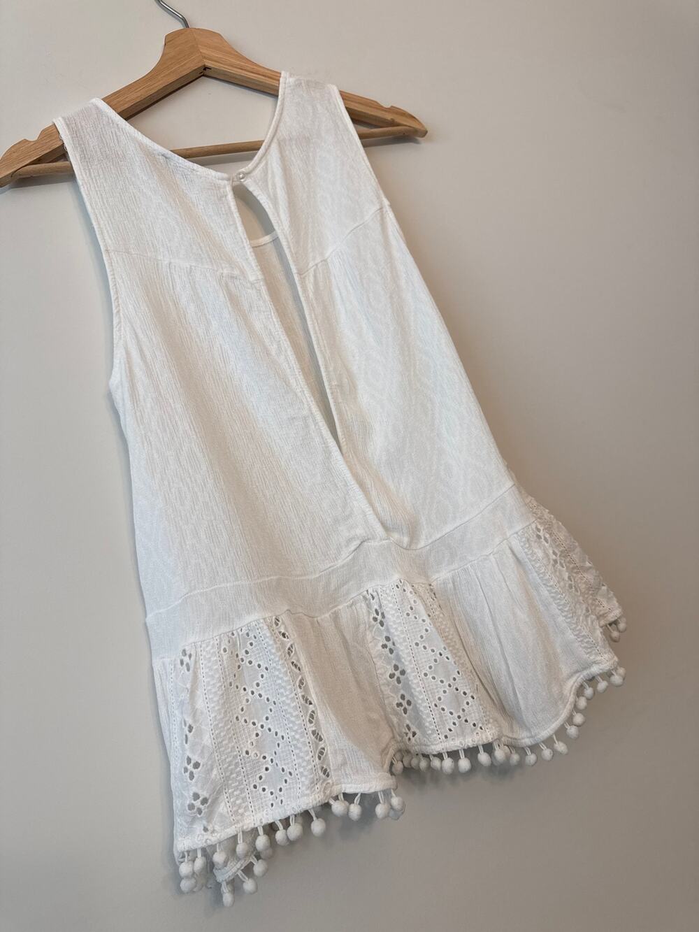 White Lily Eyelet Pom Pom Trim Top Size L